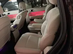 2025 Li Auto L8 Smart Refresh, чёрный — фото 17
