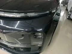 2025 Li Auto L8 Smart Refresh, чёрный — фото 24