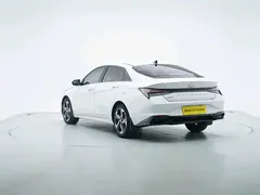 2022 Hyundai Elantra 1.5L CVT GLX Elite, белый — фото 2