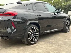 2020 BMW X6 M, чёрный — фото 15