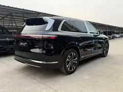 2026 Aito M7 EREV Max Long Range 5-seat 192-line Lidar, чёрный — фото 9