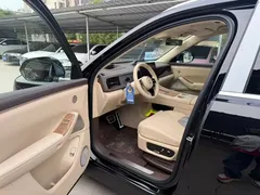 2026 Aito M7 EREV Max Long Range 5-seat 192-line Lidar, чёрный — фото 19