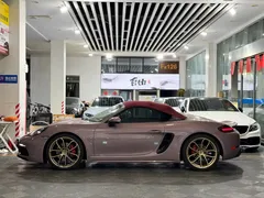 2022 Porsche 718 Spyder 2.0T — фото 2