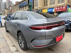 2025 BYD Qin L EV 545km Excellence — фото 6