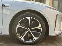 2024 Nio ET5T 75kWh Touring — фото 7