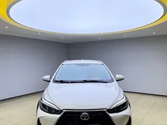 2022 Toyota Yaris L Zhixuan X 1.5L CVT Luxury Plus, белый — фото 2