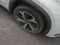 2022 Geely Monjaro 1.5T Thor Hi-F Hybrid Super, белый — фото 6