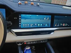 2022 Geely Monjaro 1.5T Thor Hi-F Hybrid Super, белый — фото 13