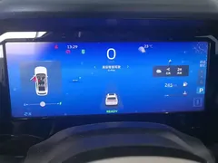 2022 Geely Monjaro 1.5T Thor Hi-F Hybrid Super, белый — фото 14