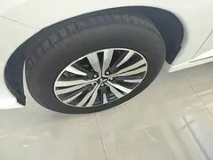 2021 Mitsubishi Outlander 2.0L 2WD 5-seat, белый — фото 23