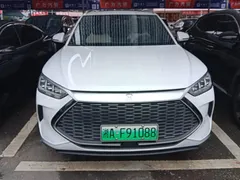 2021 BYD Song PLUS DM-i PHEV 110km Flagship, белый — фото 2
