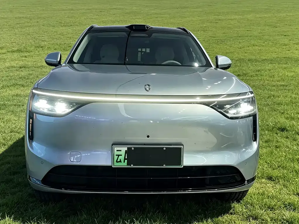 2025 Aito M8 EREV Ultra 53.4kWh 6-seat 192-line LiDAR