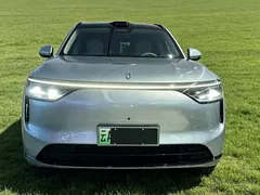 2025 Aito M8 EREV Ultra 53.4kWh 6-seat 192-line LiDAR — фото 1