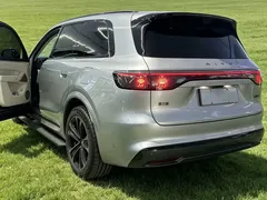 2025 Aito M8 EREV Ultra 53.4kWh 6-seat 192-line LiDAR — фото 9