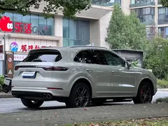 2020 Porsche Cayenne S 2.9T, белый — фото 4