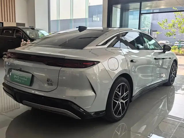 2025 BYD Han L EV 4WD Lidar Flagship