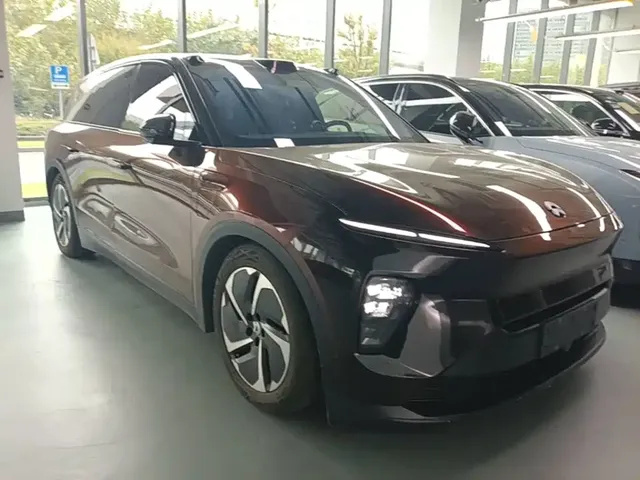 2023 Nio ES8 75kWh Executive