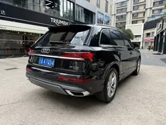 2021 Audi Q7 45 TFSI quattro S line Sport, чёрный — фото 5