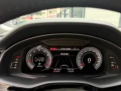 2021 Audi Q7 45 TFSI quattro S line Sport, чёрный — фото 17