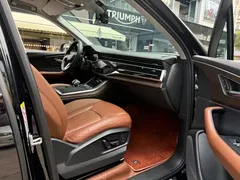 2021 Audi Q7 45 TFSI quattro S line Sport, чёрный — фото 22