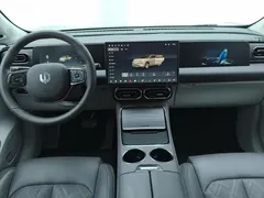 2024 Leapmotor C11 EV 580 Premium — фото 12