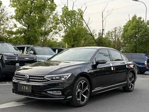 2023 Volkswagen Magotan 330TSI DSG Leading Anniversary