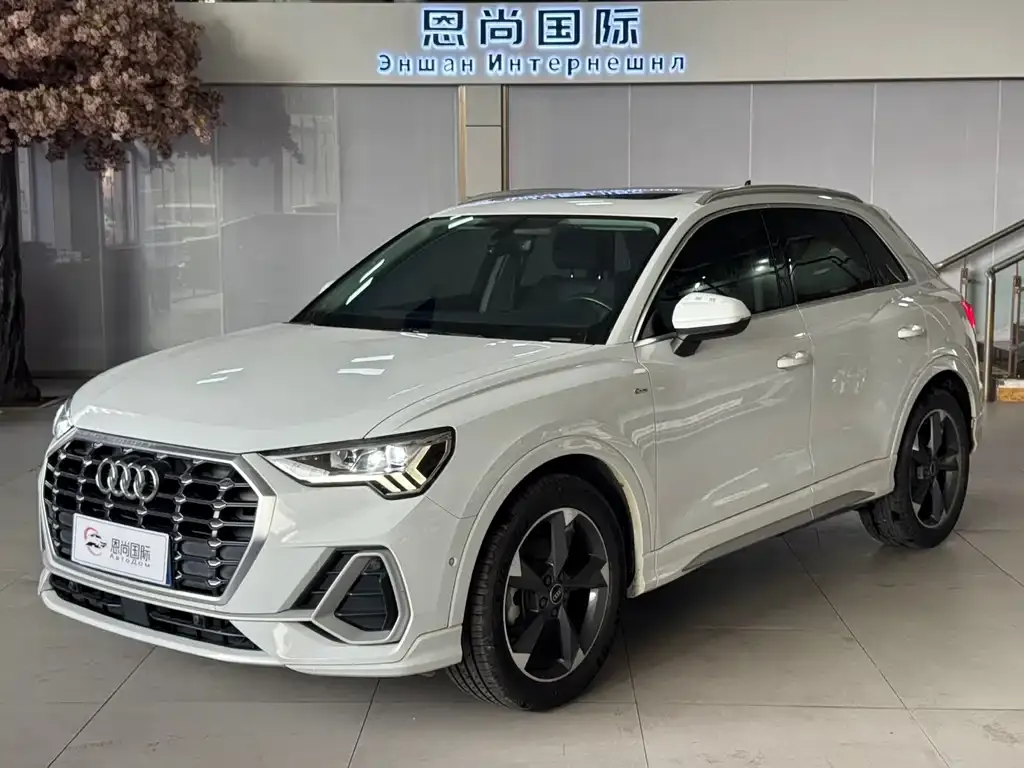 2021 Audi Q3 35 TFSI Fashion Sport