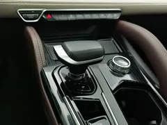 2021 Geely Monjaro 2.0TD DCT 2WD EVO Premium, белый — фото 13
