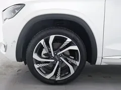 2021 Geely Monjaro 2.0TD DCT 2WD EVO Premium, белый — фото 17