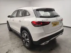 2022 Mercedes-Benz GLA 220, белый — фото 10