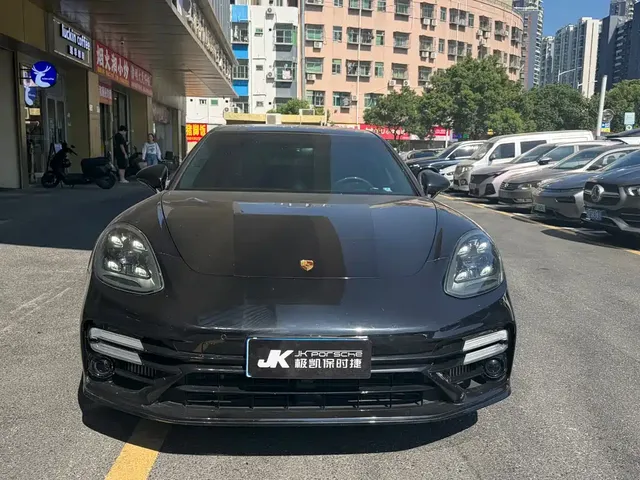 2022 Porsche Panamera 4 2.9T Long Wheelbase Platinum