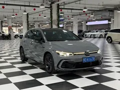 2023 Volkswagen Golf 280TSI DSG R-Line — фото 3