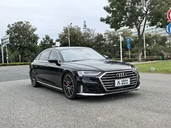 2021 Audi A8L 60 TFSI quattro Premium, чёрный — фото 3