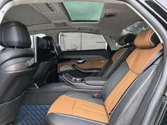2021 Audi A8L 60 TFSI quattro Premium, чёрный — фото 12