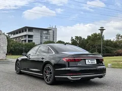 2021 Audi A8L 60 TFSI quattro Premium, чёрный — фото 19