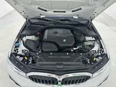 2022 BMW 3 Series 320Li M Sport Package, белый — фото 16