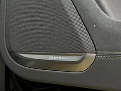 2025 Zeekr 7X 100kWh Long Range 4WD Smart Driving, чёрный — фото 4