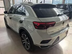 2021 Volkswagen T-Roc 280TSI DSG 4WD Luxury Smart Connect, белый — фото 6