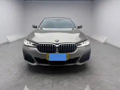 2022 BMW 5 Series 530Li M Sport Package — фото 2