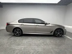 2022 BMW 5 Series 530Li M Sport Package — фото 5