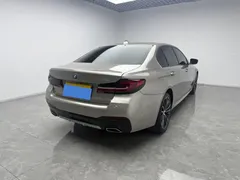 2022 BMW 5 Series 530Li M Sport Package — фото 7