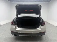 2022 BMW 5 Series 530Li M Sport Package — фото 14