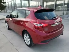 2021 Nissan Tiida 1.6L CVT — фото 5