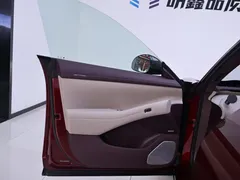 2026 Xiaomi YU7 4WD GT — фото 18