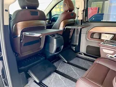 2022 Mercedes-Benz V-Class V 260 L Long Wheelbase Luxury, чёрный — фото 22