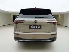 2022 Volkswagen Viloran 380TSI Premium — фото 4