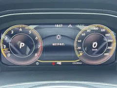 2022 Volkswagen T-Roc 280TSI DSG 2WD Elite Plus, белый — фото 8