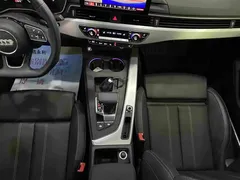 2022 Audi A4L 40 TFSI Luxury Sport — фото 10