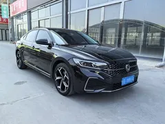 2023 Volkswagen Passat 330TSI Luxury, чёрный — фото 3