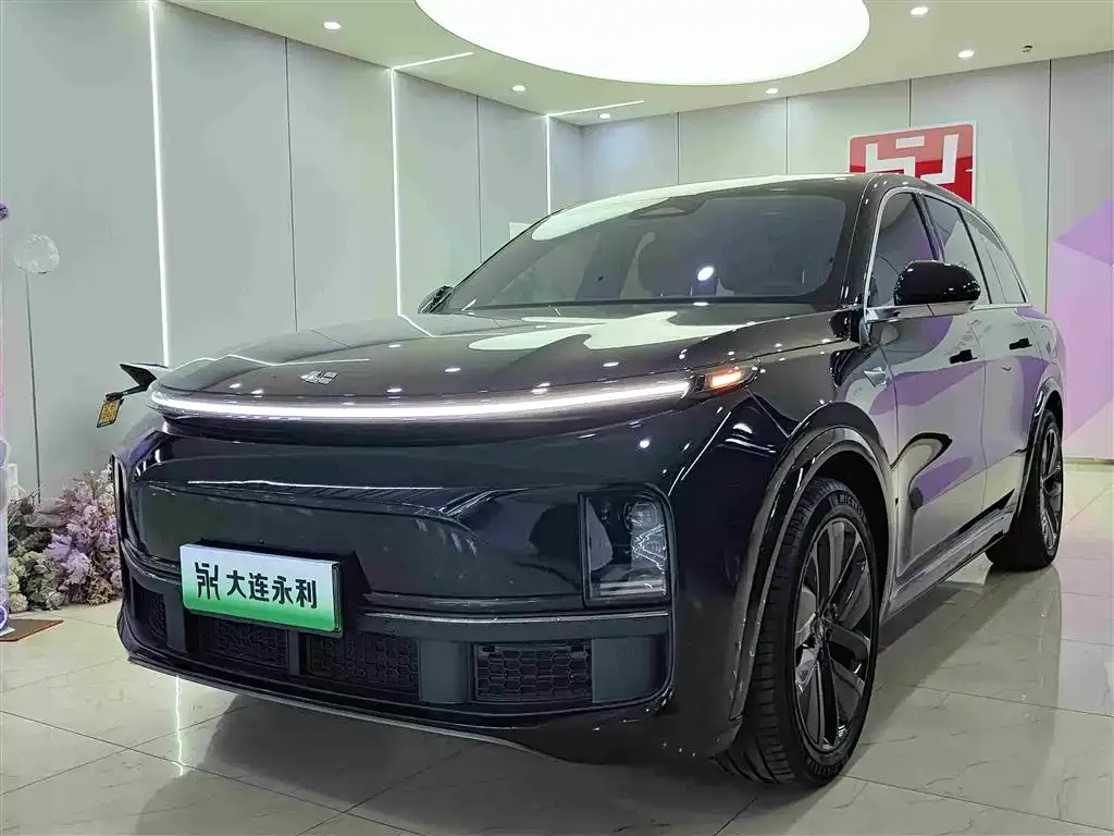 2024 Li Auto L8